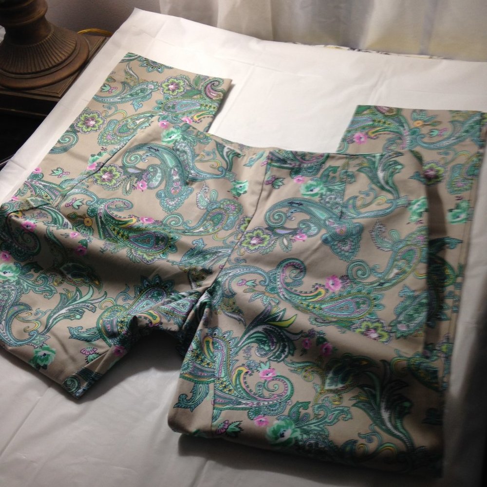 Charter Club Floral Print w Cotton Pants, NWOT